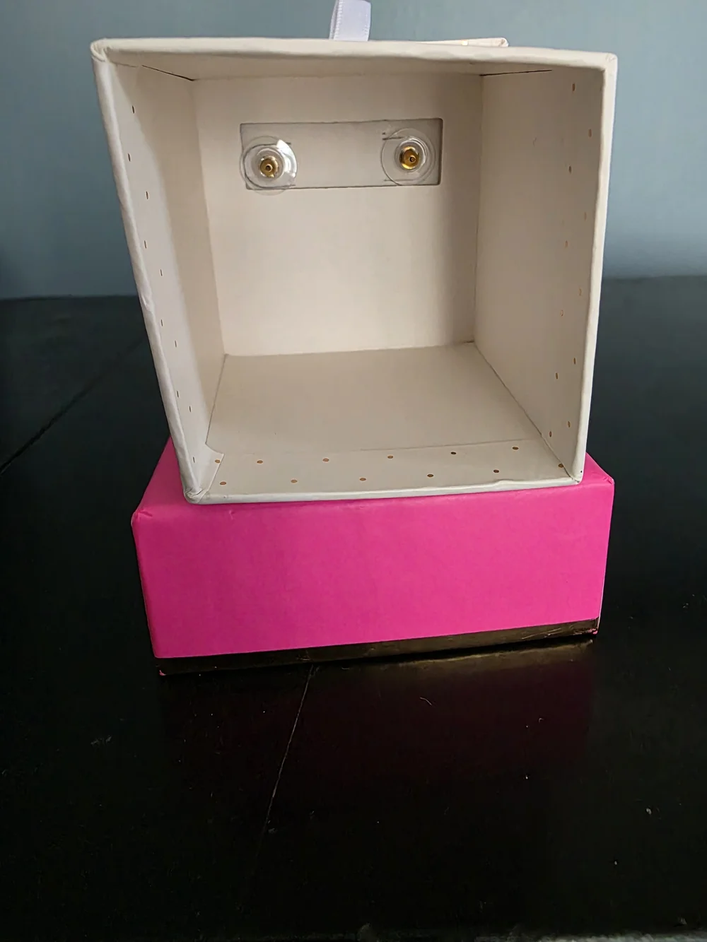 NWT Kate Spade Gold Glitter Small Square Stud Earrings 0.5